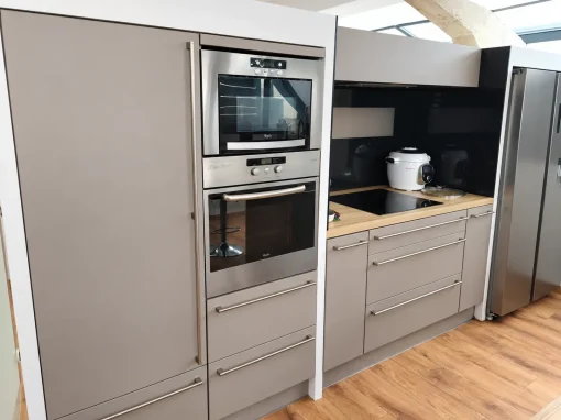 Modernisation cuisine noir brillant en gris mat